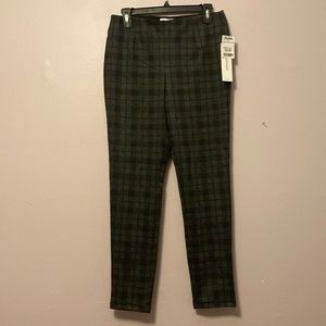 Brand NEW Calvin Klein stretch plaid slacks